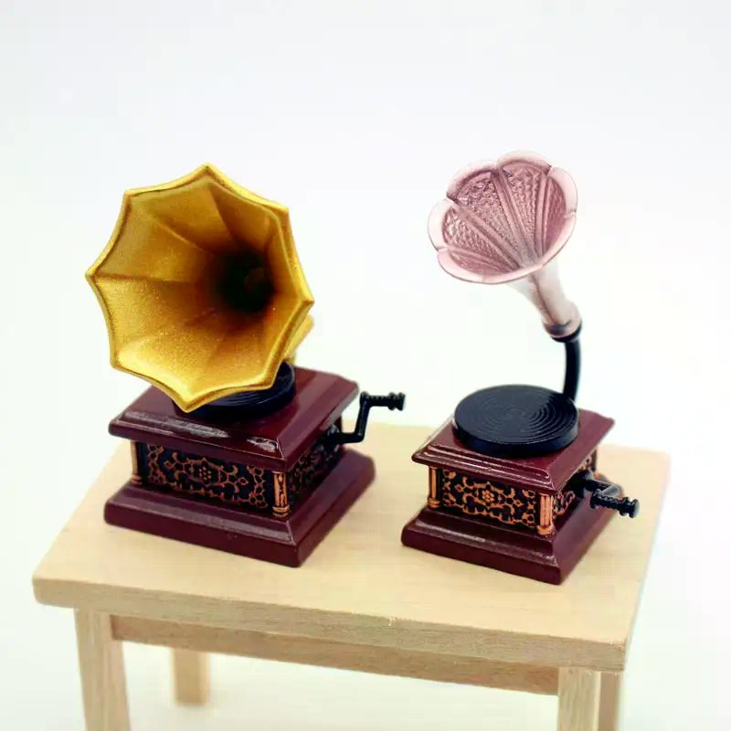 Dollhouse Vintage Phonograph M - Kids Toys Vintage ulasan dan harga