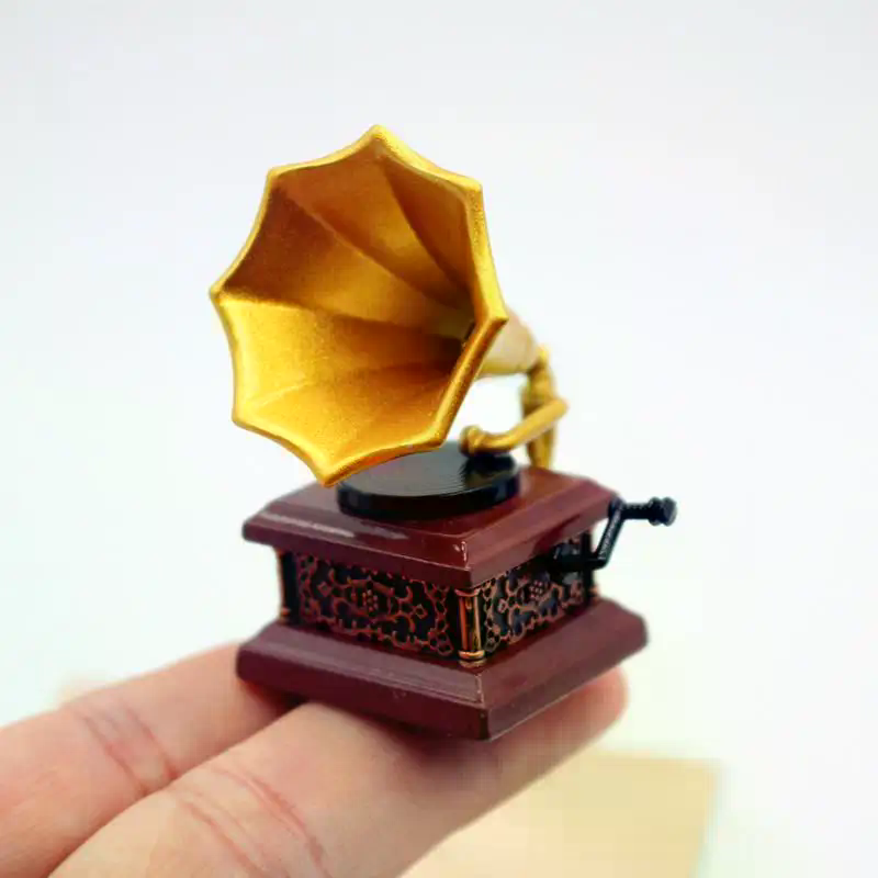 Dollhouse Vintage Phonograph M - Kids Toys Vintage ulasan dan harga
